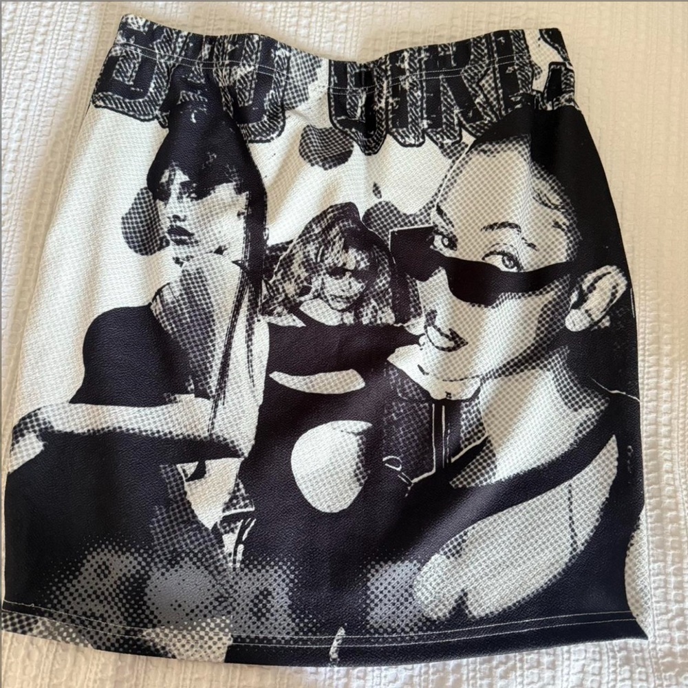 Graphic Black and White Women's Skirt